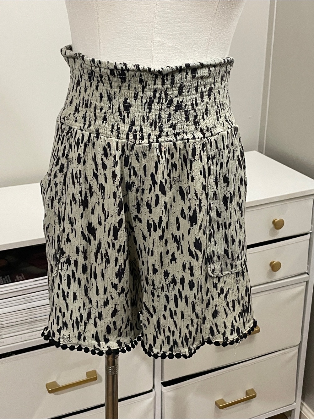 Three Dots Shorts (XL)